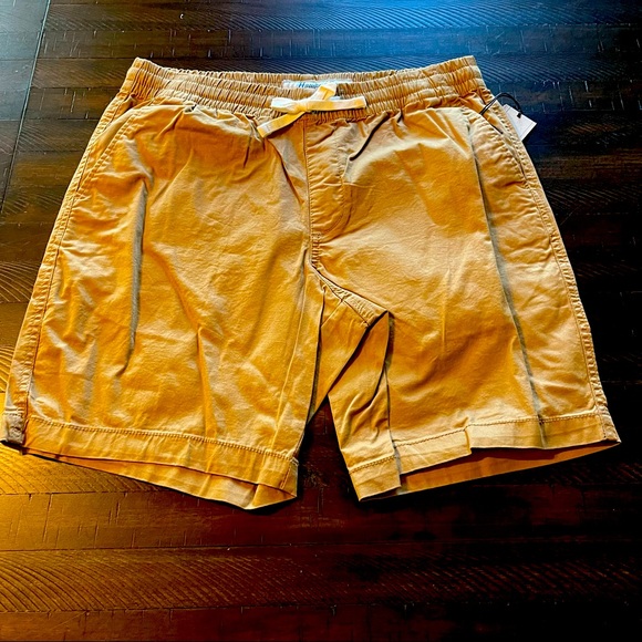 Hawke & Co Other - Hawke Pull On Short